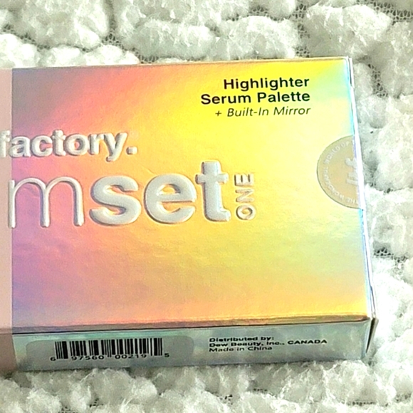 NEW toyfactory Dreamset One Highlighter Serum Palette 10 g - Picture 4 of 8